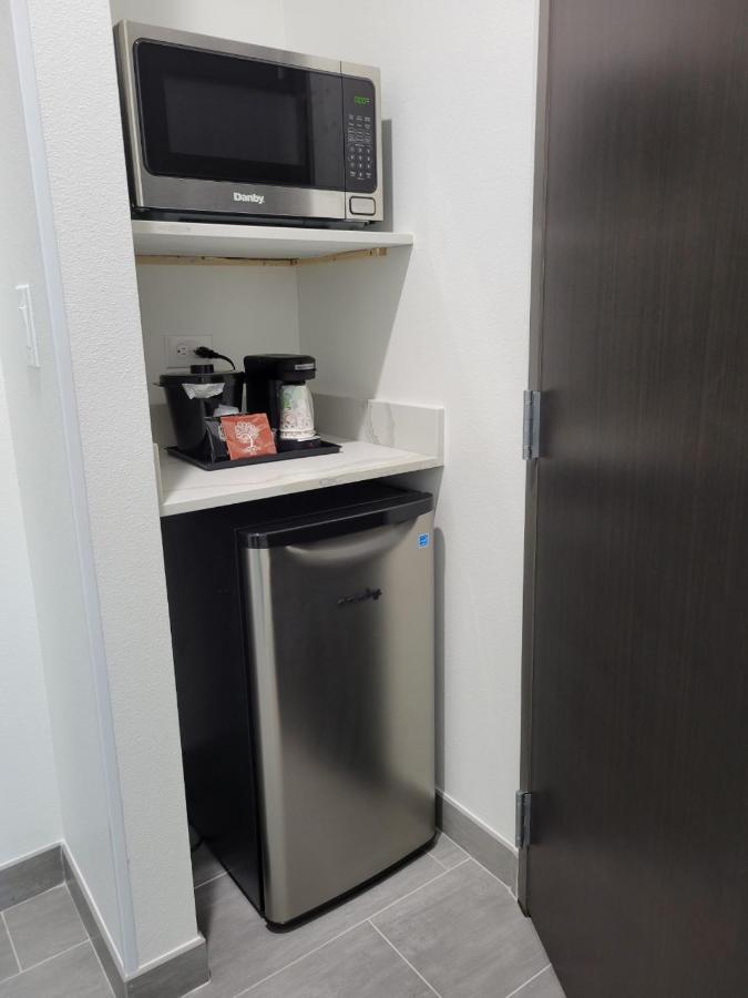 La Quinta Inn & Suites By Wyndham Terrell Ngoại thất bức ảnh