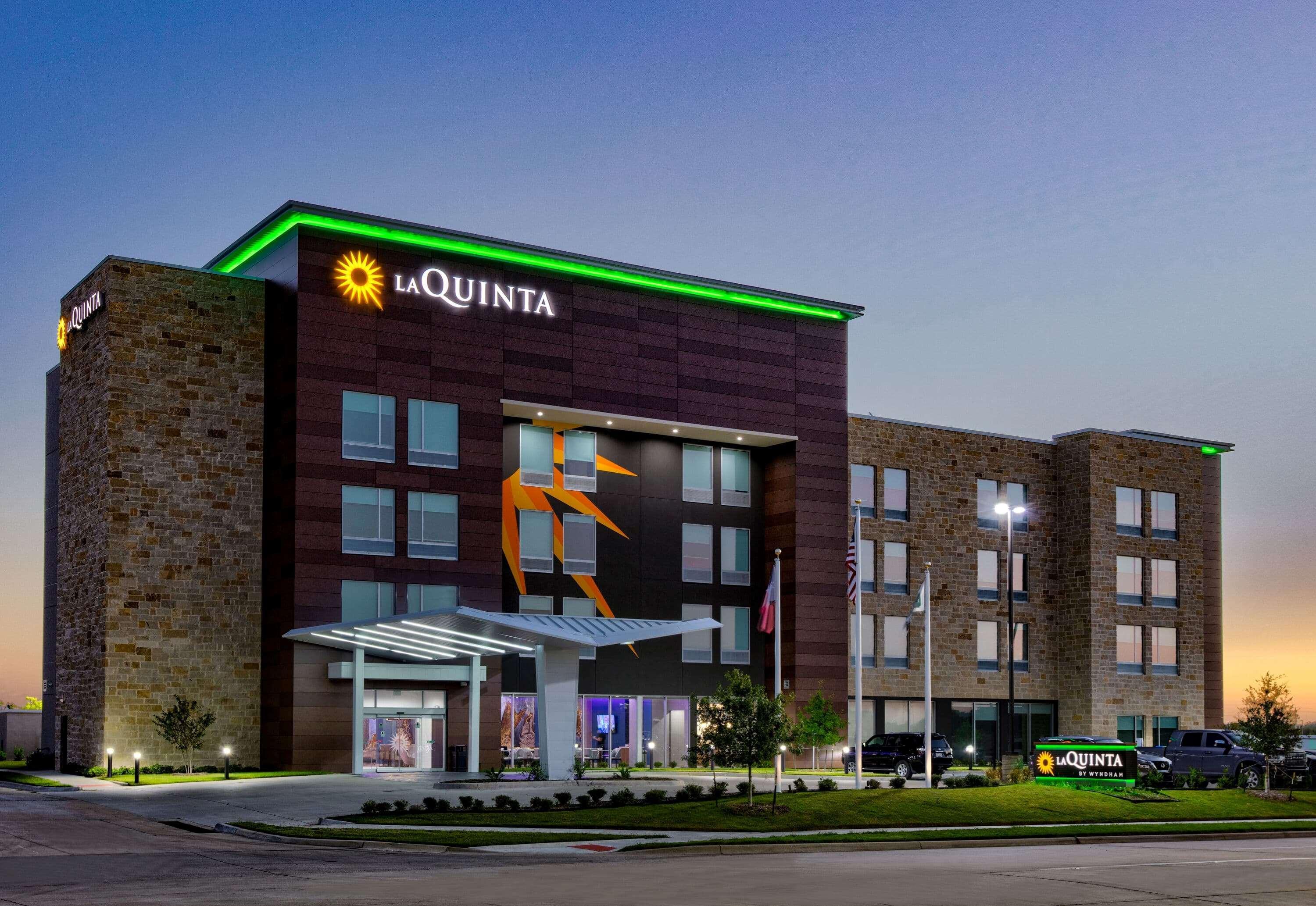 La Quinta Inn & Suites By Wyndham Terrell Ngoại thất bức ảnh