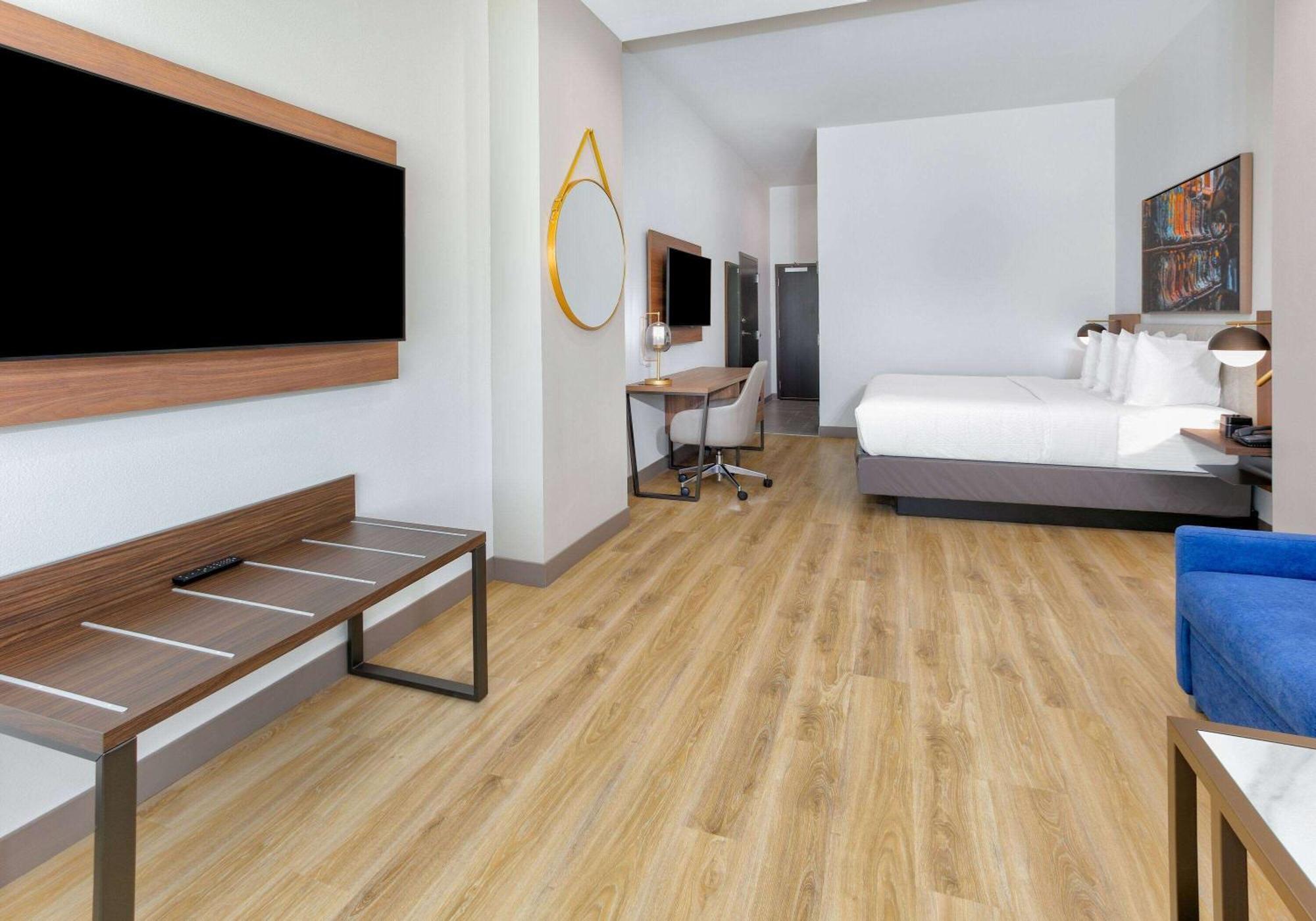 La Quinta Inn & Suites By Wyndham Terrell Ngoại thất bức ảnh
